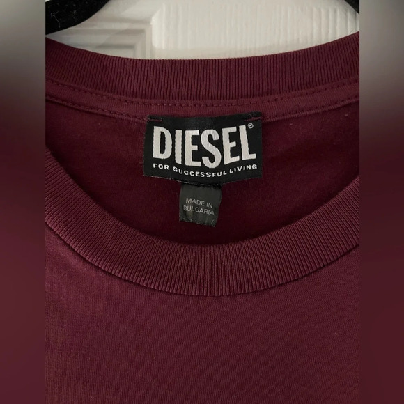 Diesel Men’s Crew-neck Tshirt - Picture 5 of 7